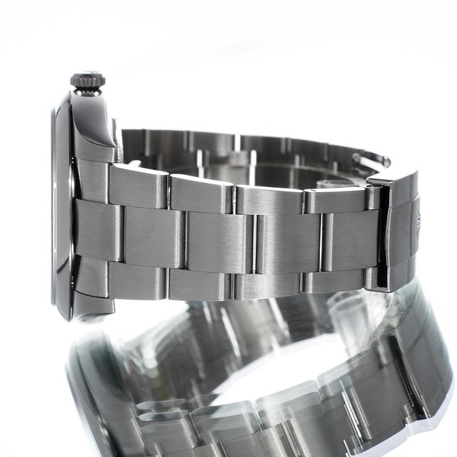 Rolex Oyster Perpetual 124300 Image 2